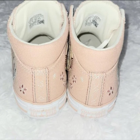 Converse "Chuck Taylor All Star Madison Embroidery Mid Dusty Cinder" Women's 8! - Picture 4 of 6